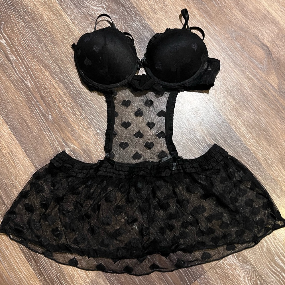 black heart skirt skip dress